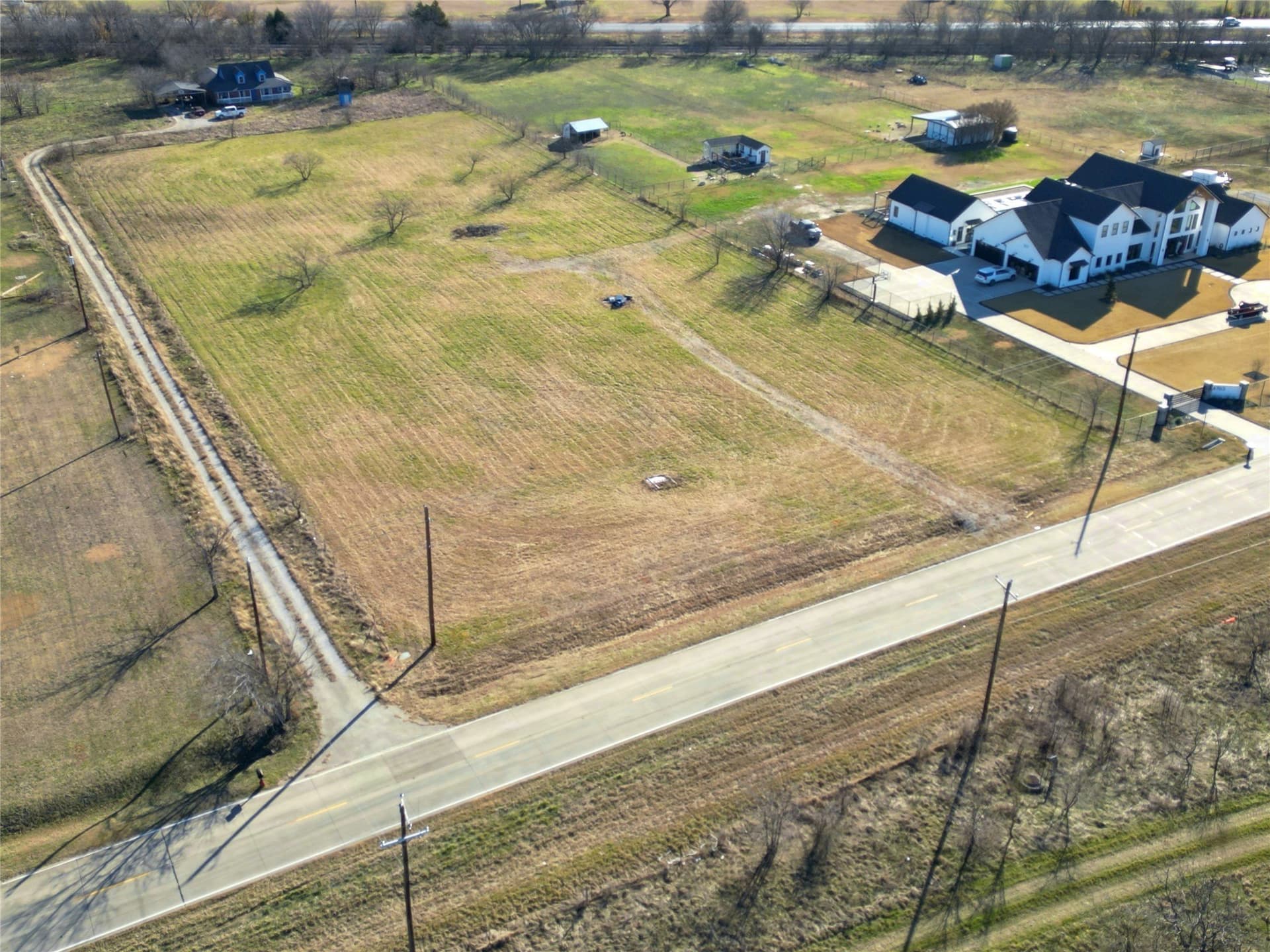 1.03 acres in Denton County - photo 2