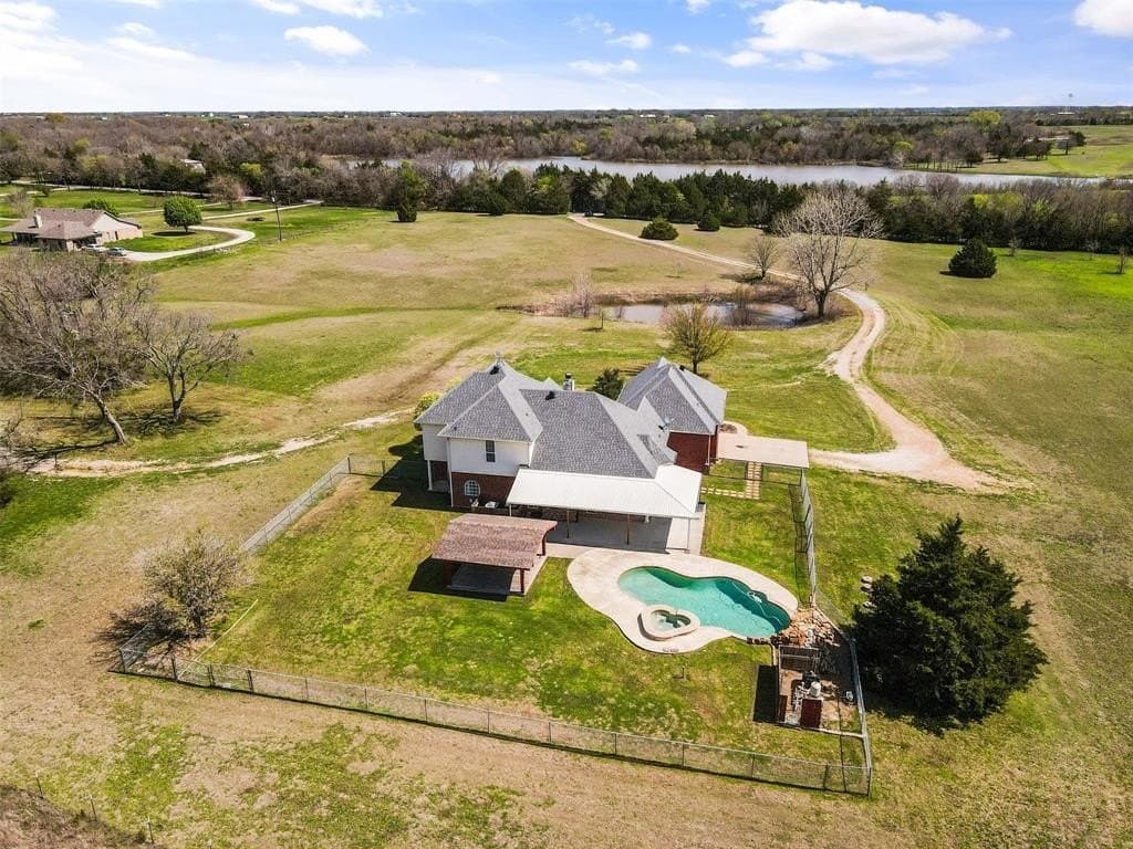 10 acres in Grayson County gallery image 2