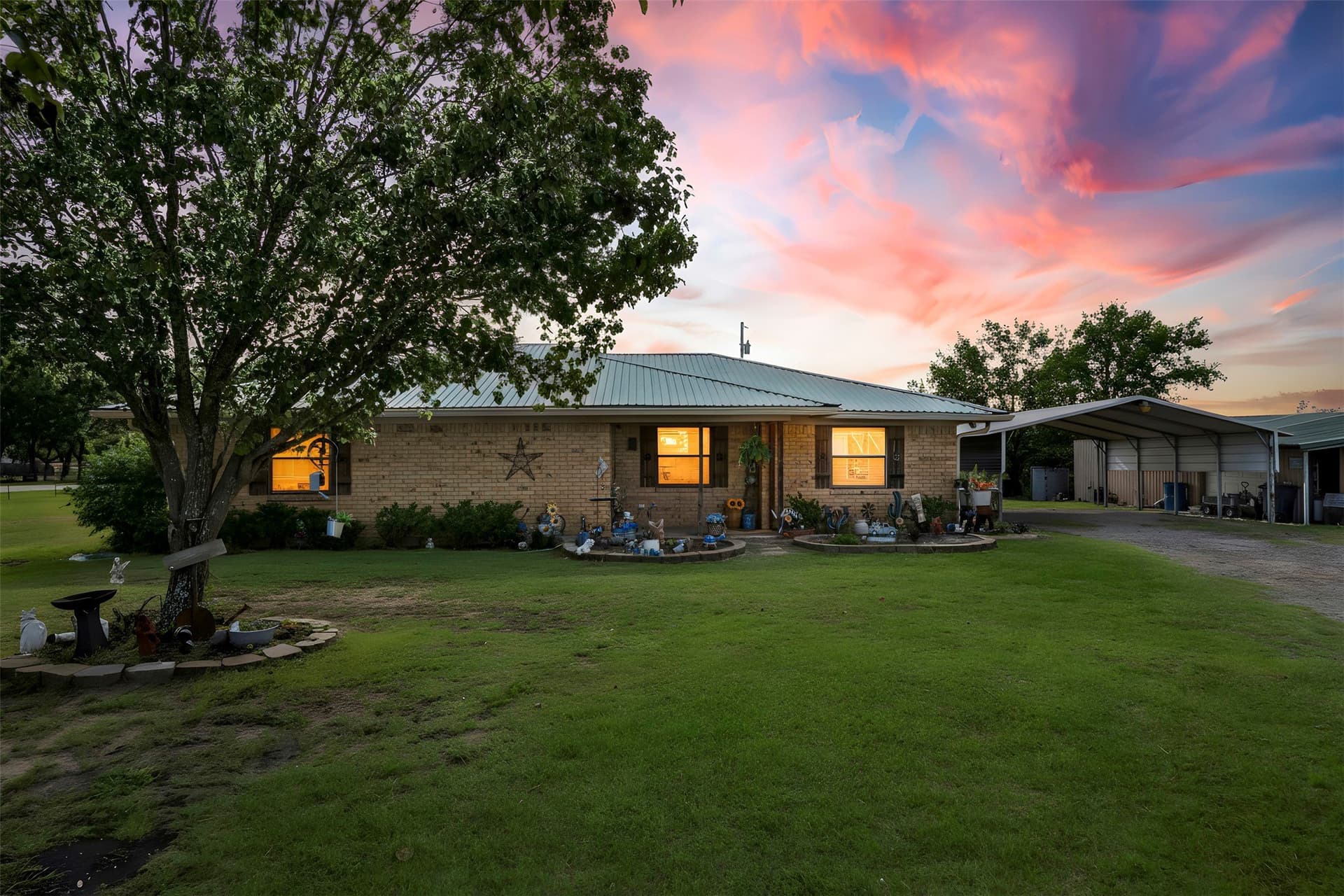63.99 acres in Ellis County - photo 39