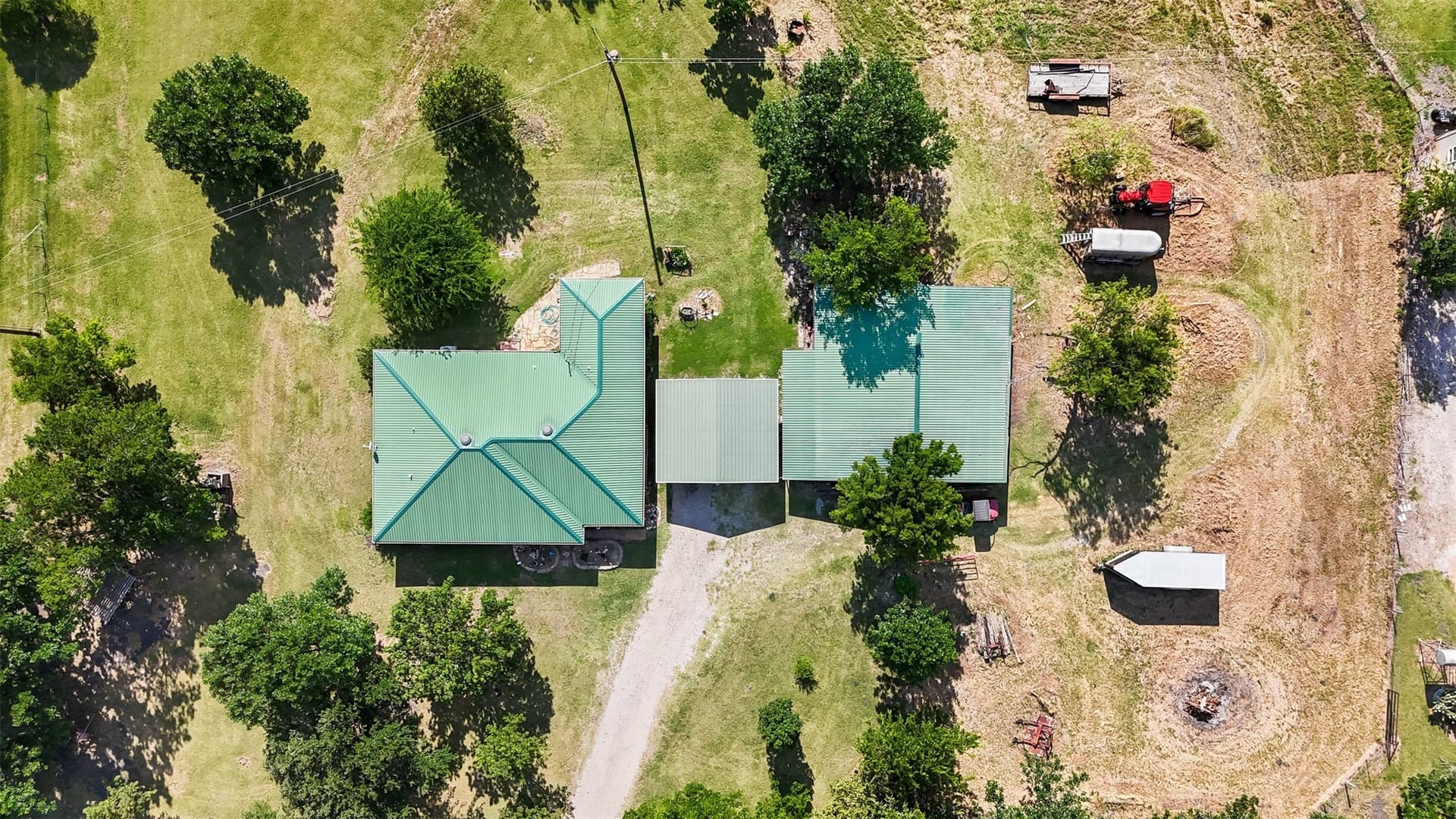 63.99 acres in Ellis County - photo 35