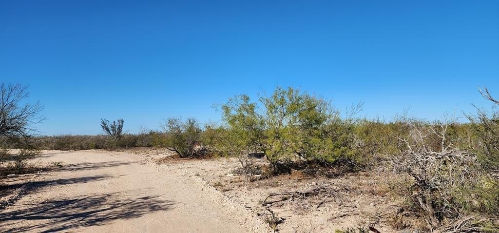 20.52 acres in Maverick County - photo 11