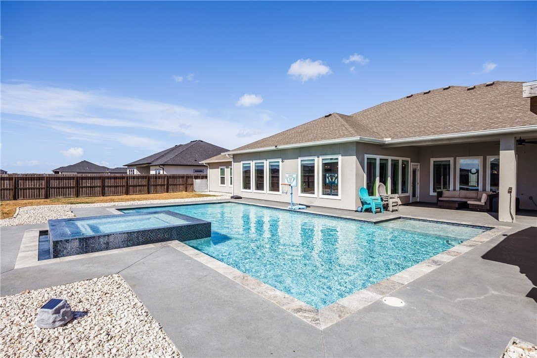 24,829 acres in Nueces County - photo 44