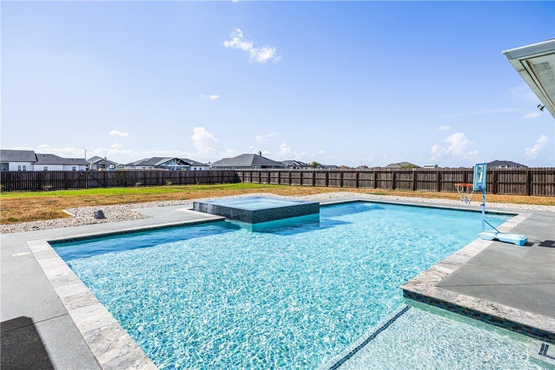 24,829 acres in Nueces County - photo 42