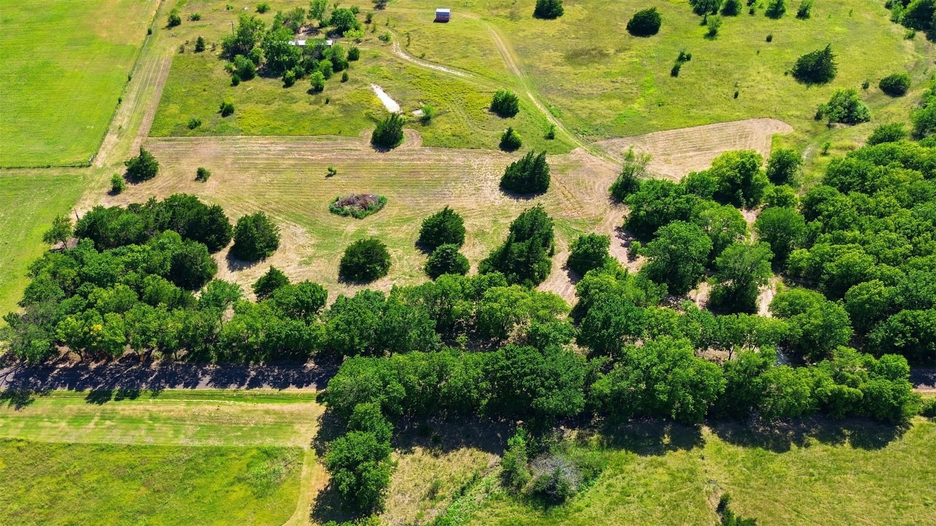 1 acres in Ellis County - photo 12