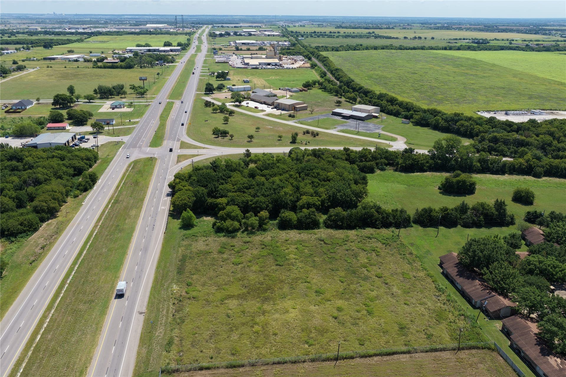 2.29 acres in Johnson County - photo 3