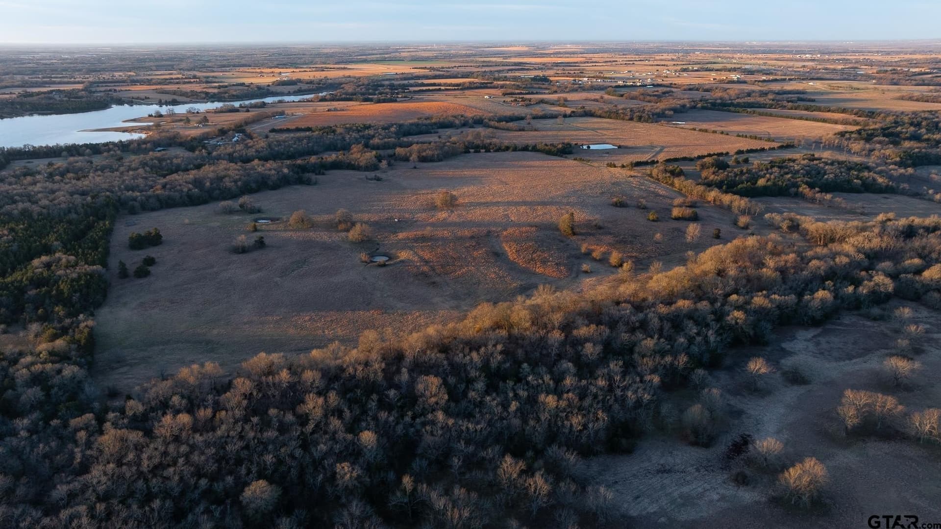 288 acres in Lamar County