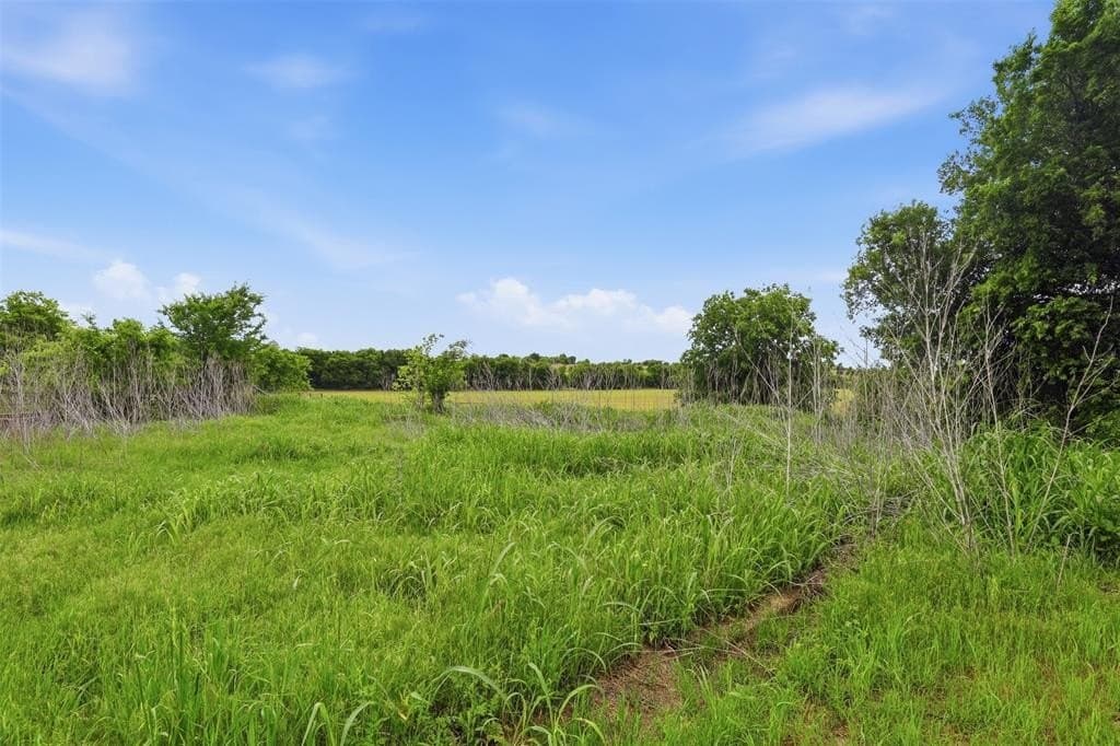 8.9 acres in Johnson County featured view