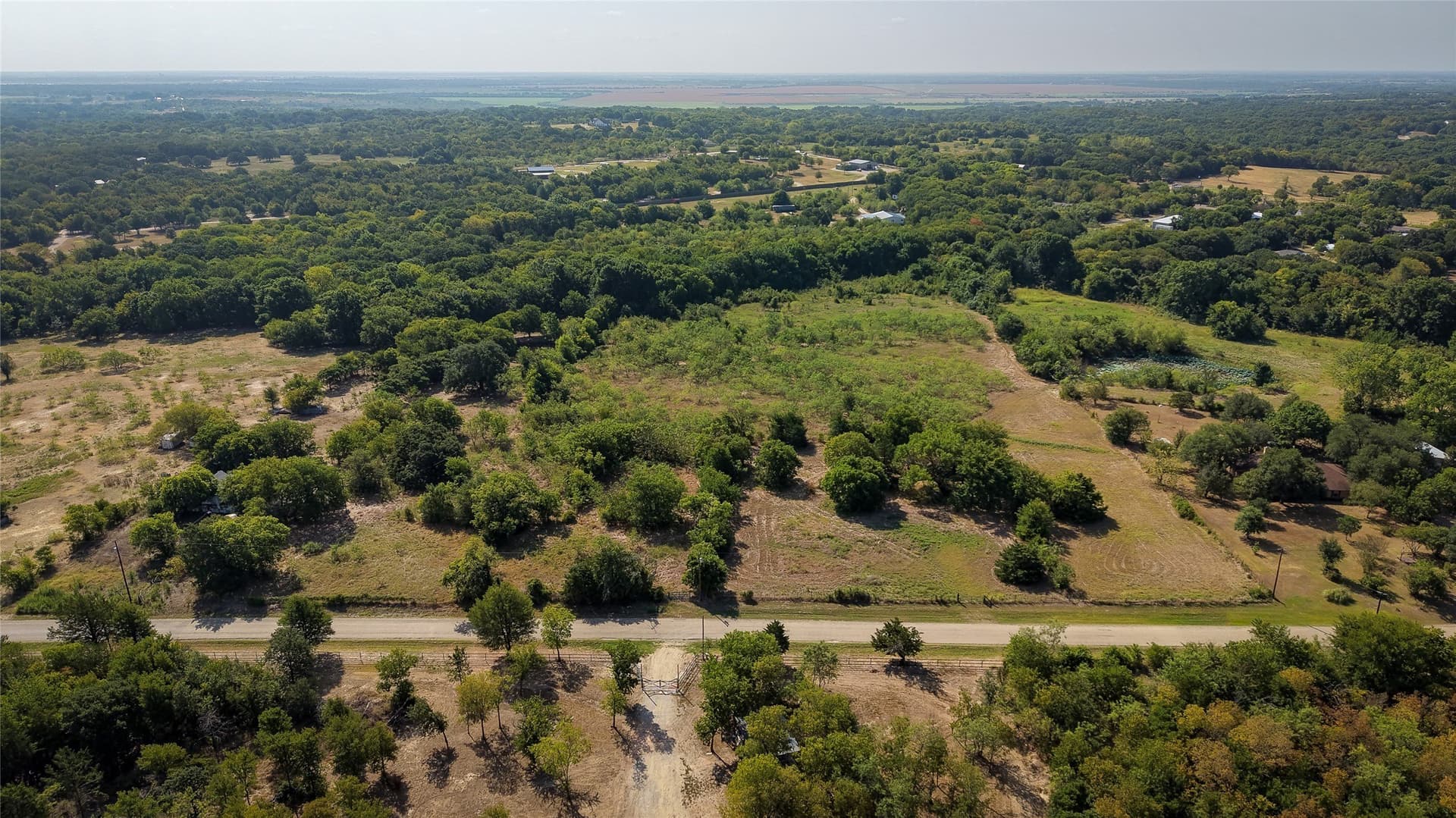 10 acres in Ellis County - photo 6