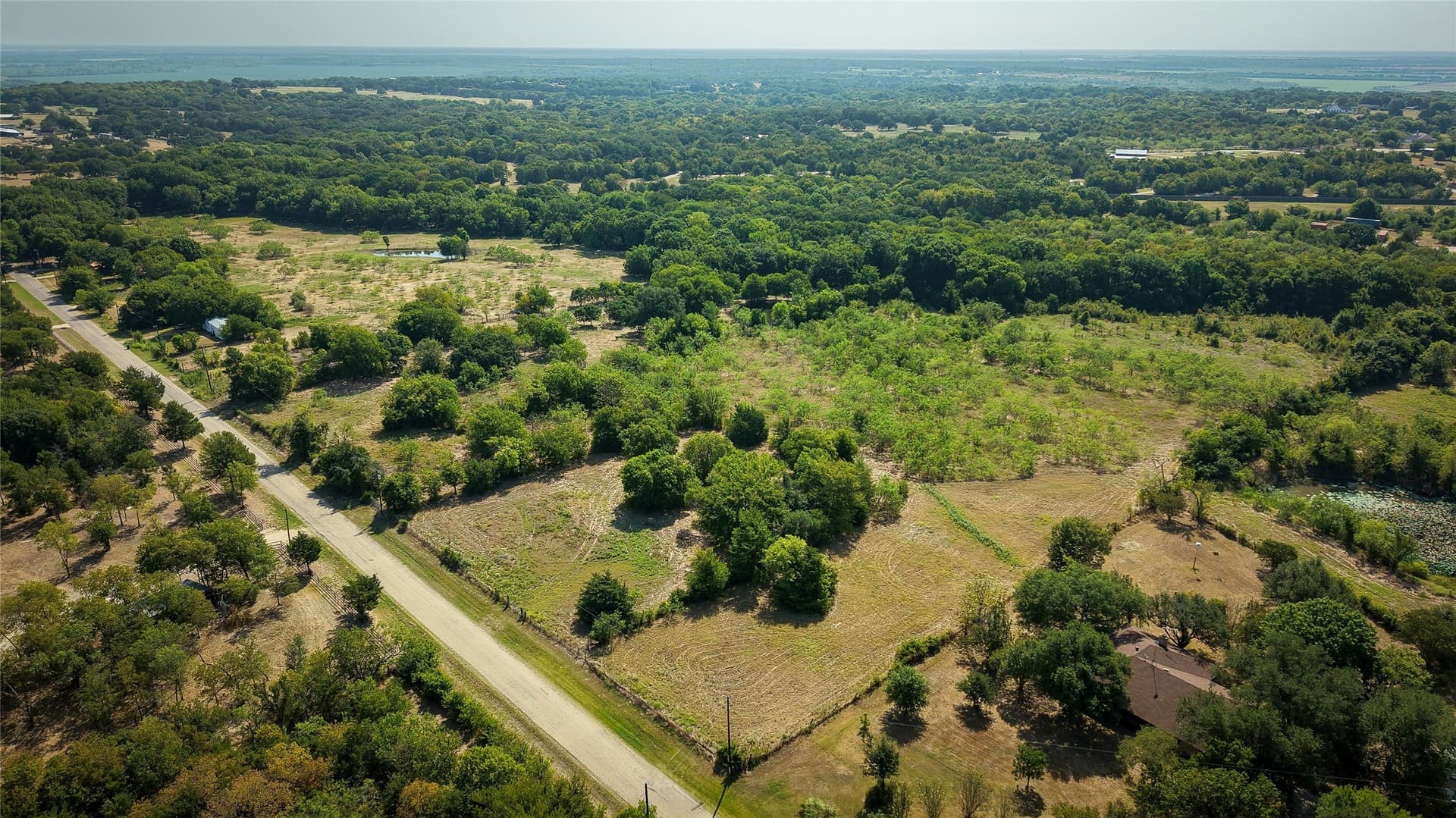 10 acres in Ellis County - photo 10