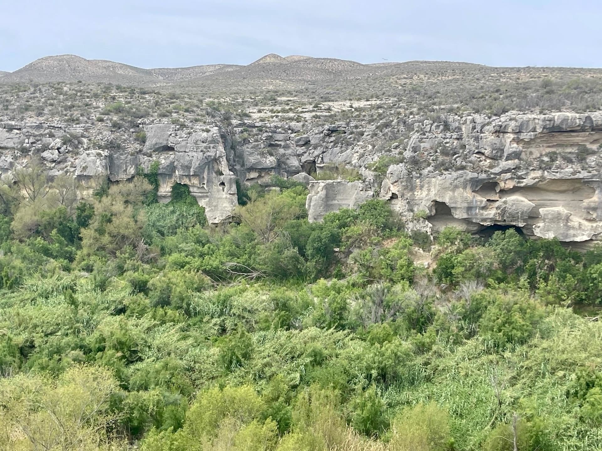 257 acres in Val Verde County gallery image 2