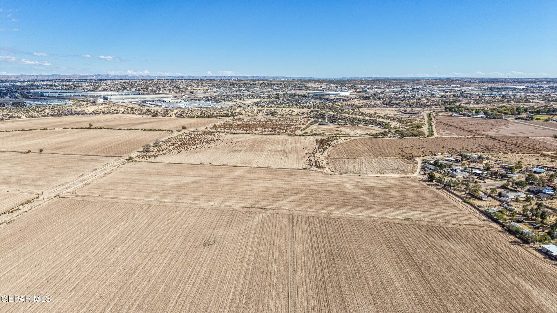 32.27 acres in El Paso County gallery image 3