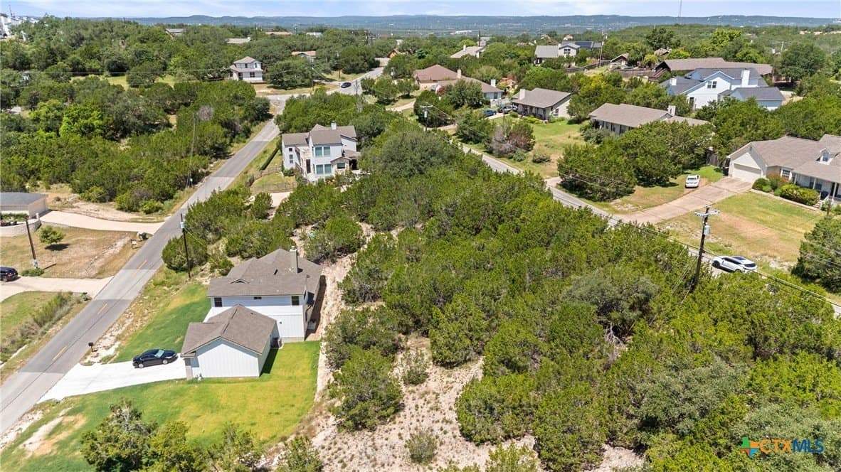 0.35 acres in Travis County gallery image 2