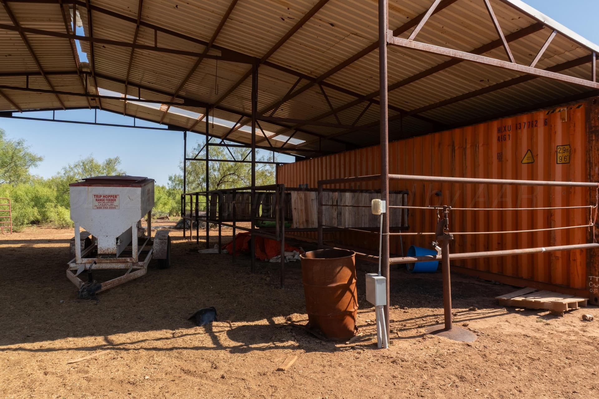 505 acres in Childress County - photo 20