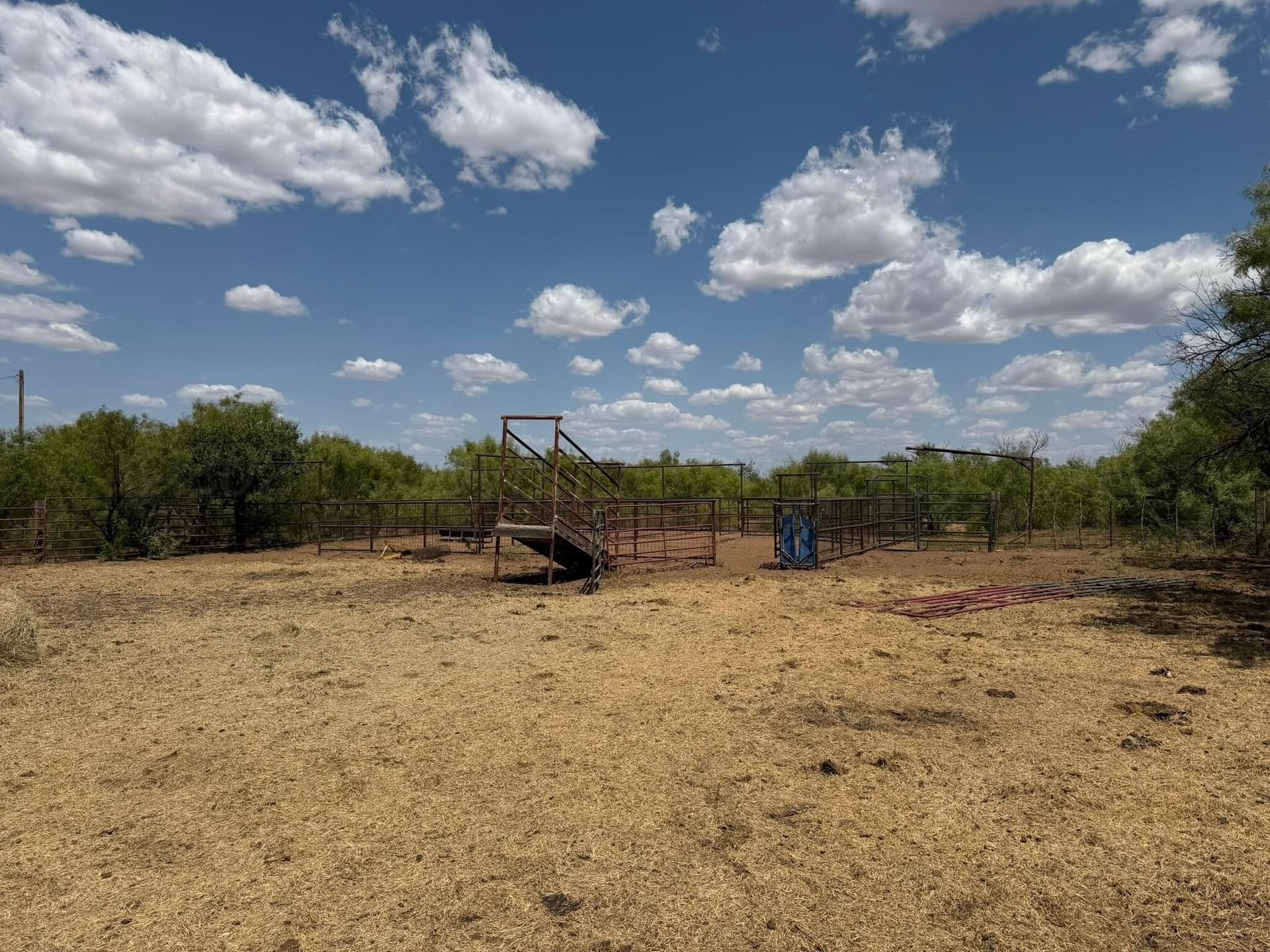 505 acres in Childress County - photo 22