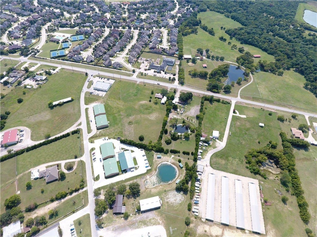 2.17 acres in Rockwall County - photo 8