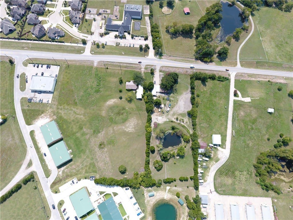 2.17 acres in Rockwall County - photo 13