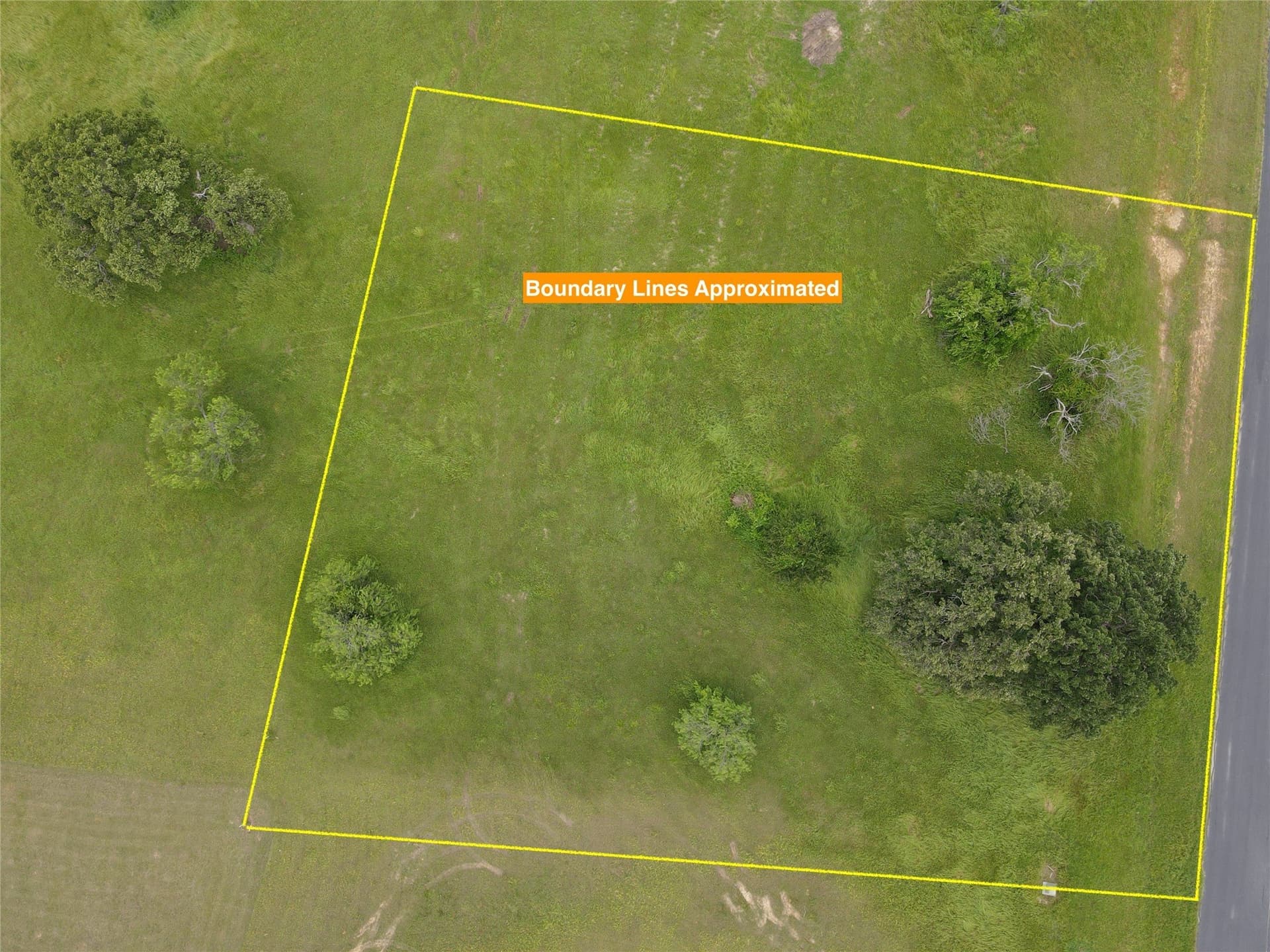 1 acres in Navarro County - photo 9