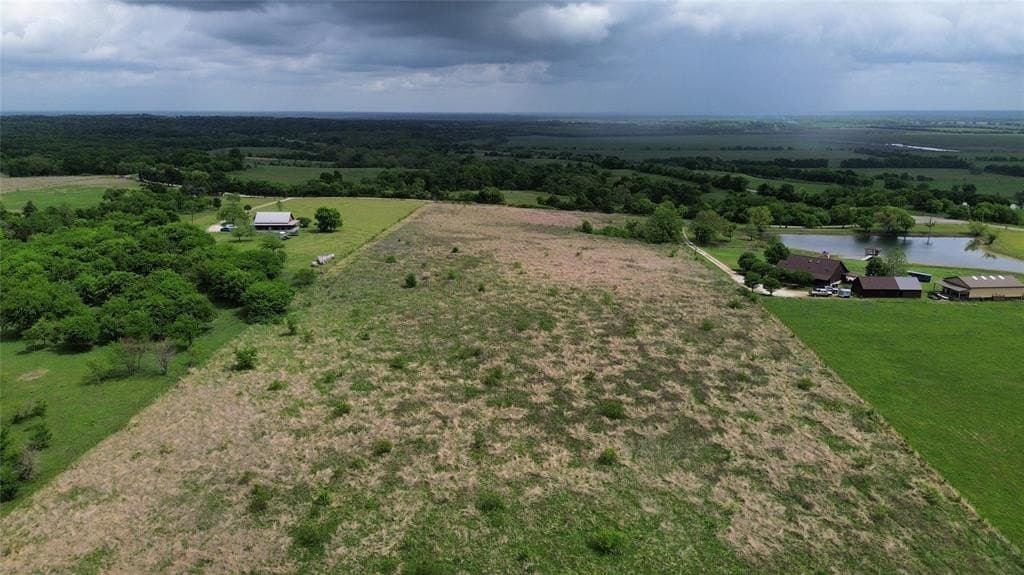 13.9 acres in Ellis County featured view