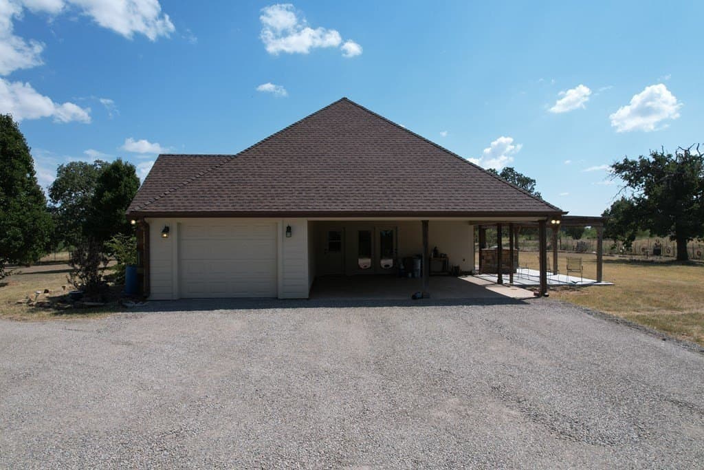 165 acres in Stephens County gallery image 2