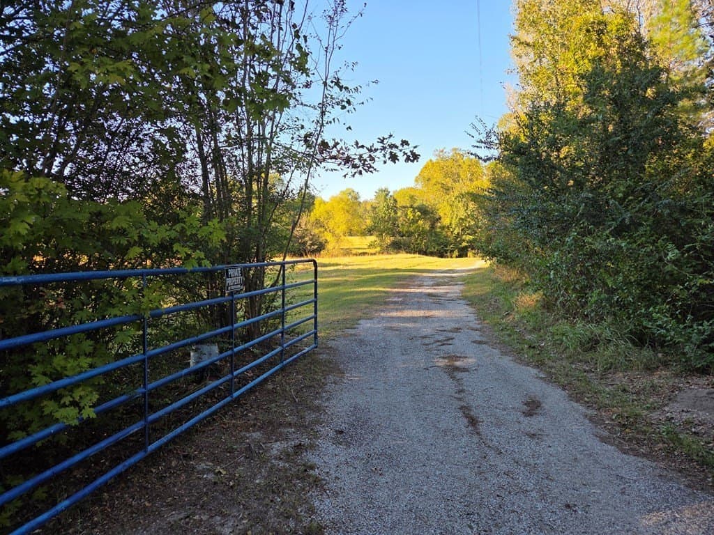 97.32 acres in Texas County - photo 3