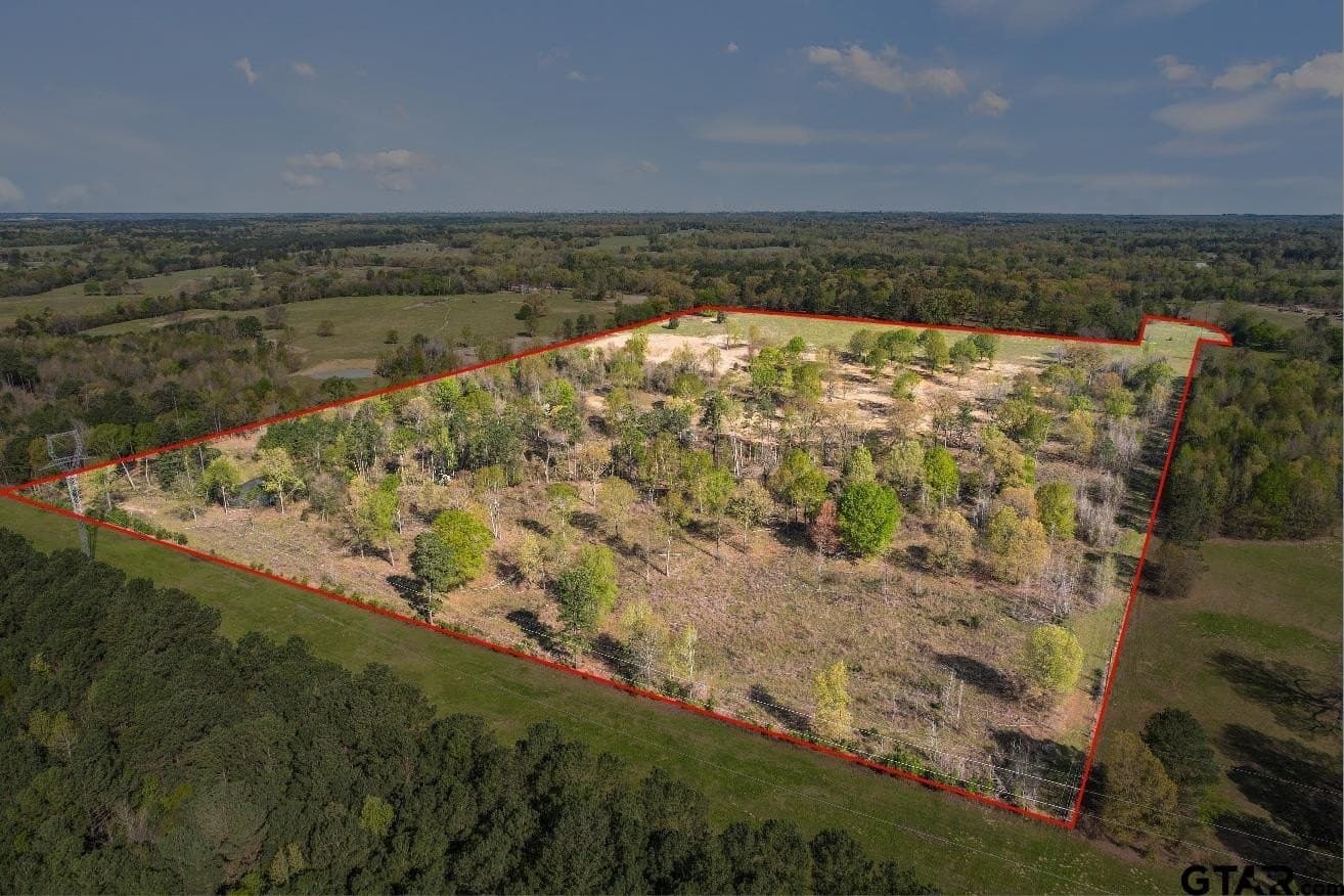 44.47 acres in Titus County - photo 18
