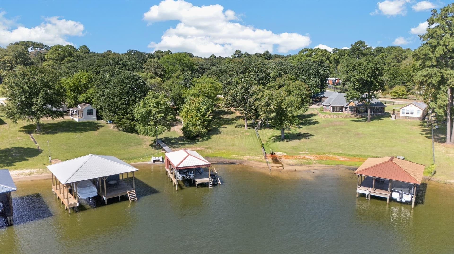 0.38 acres in Smith County - photo 5
