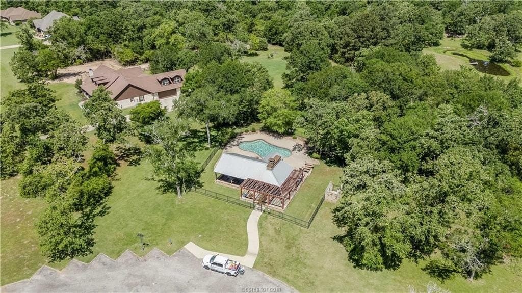 1.05 acres in Grimes County - photo 14