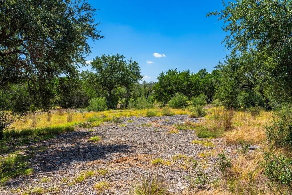5.02 acres in Kerr County