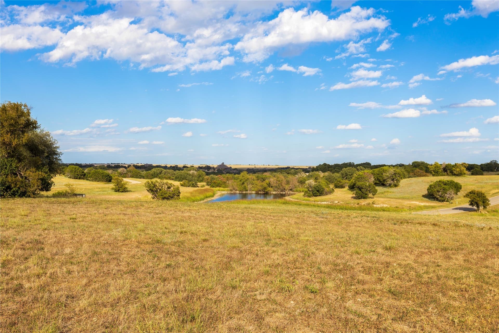 0.3 acres in Johnson County gallery image 2