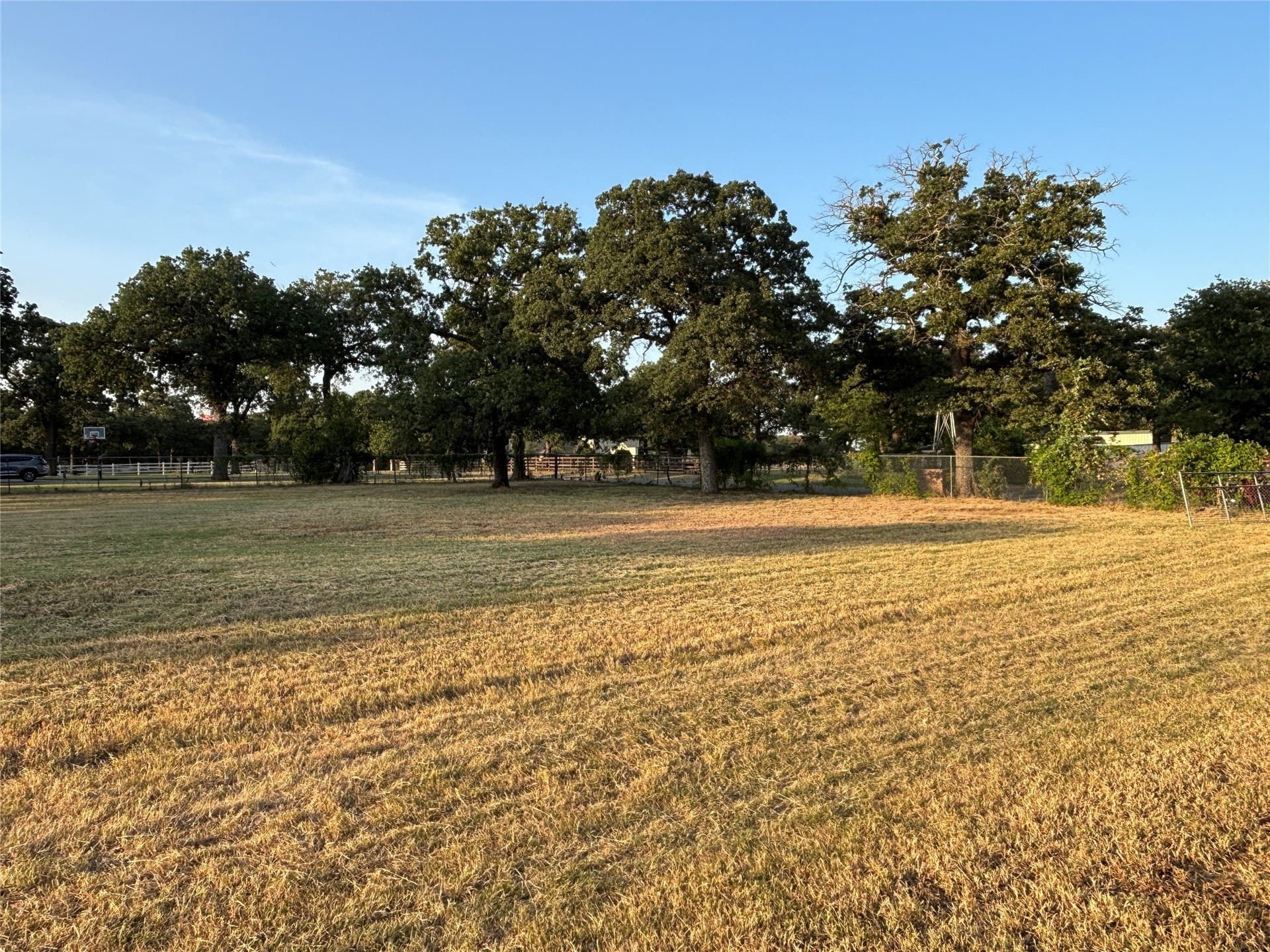 1.43 acres in Tarrant County - photo 6