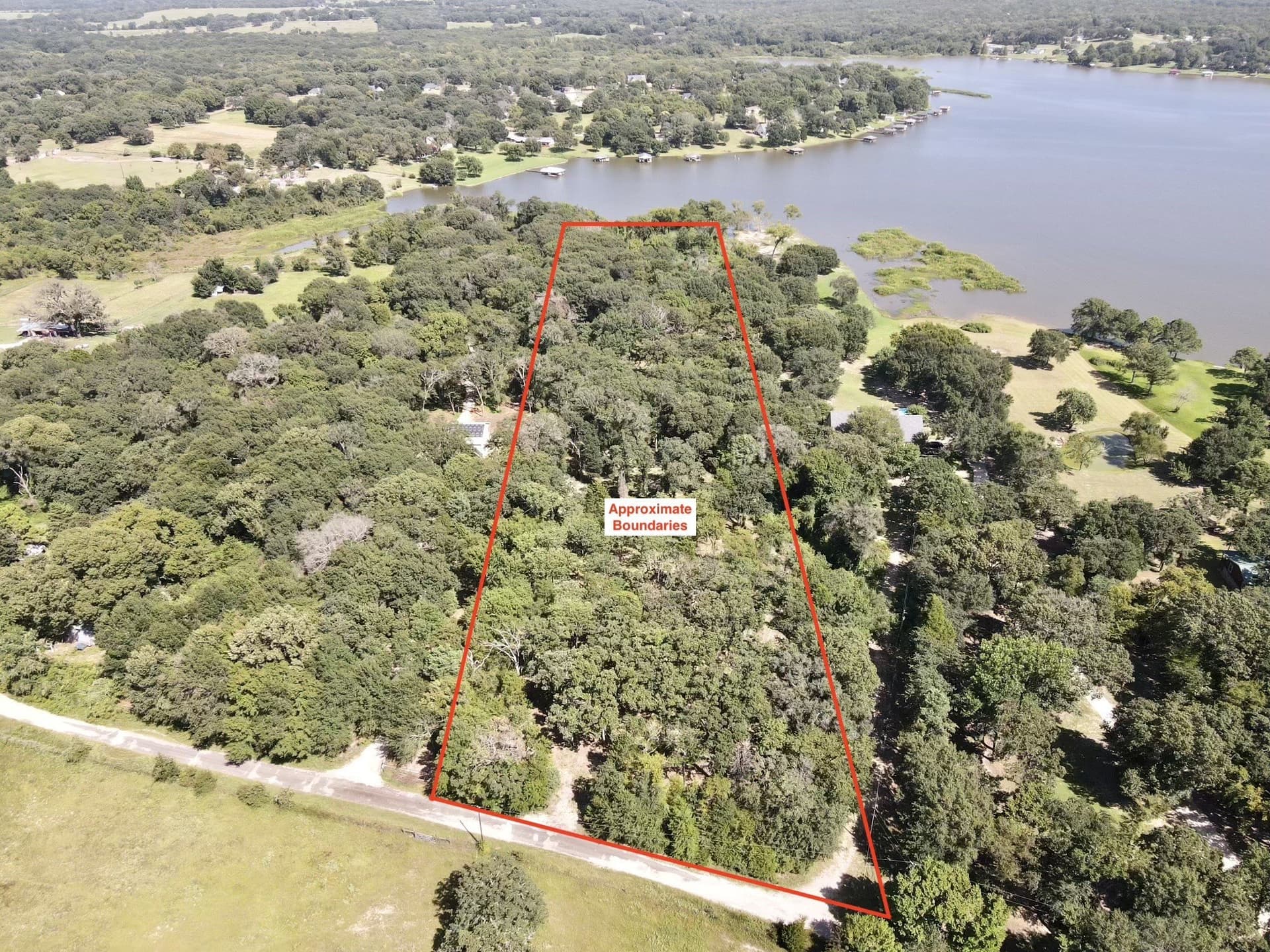 3.55 acres in Henderson County gallery image 3
