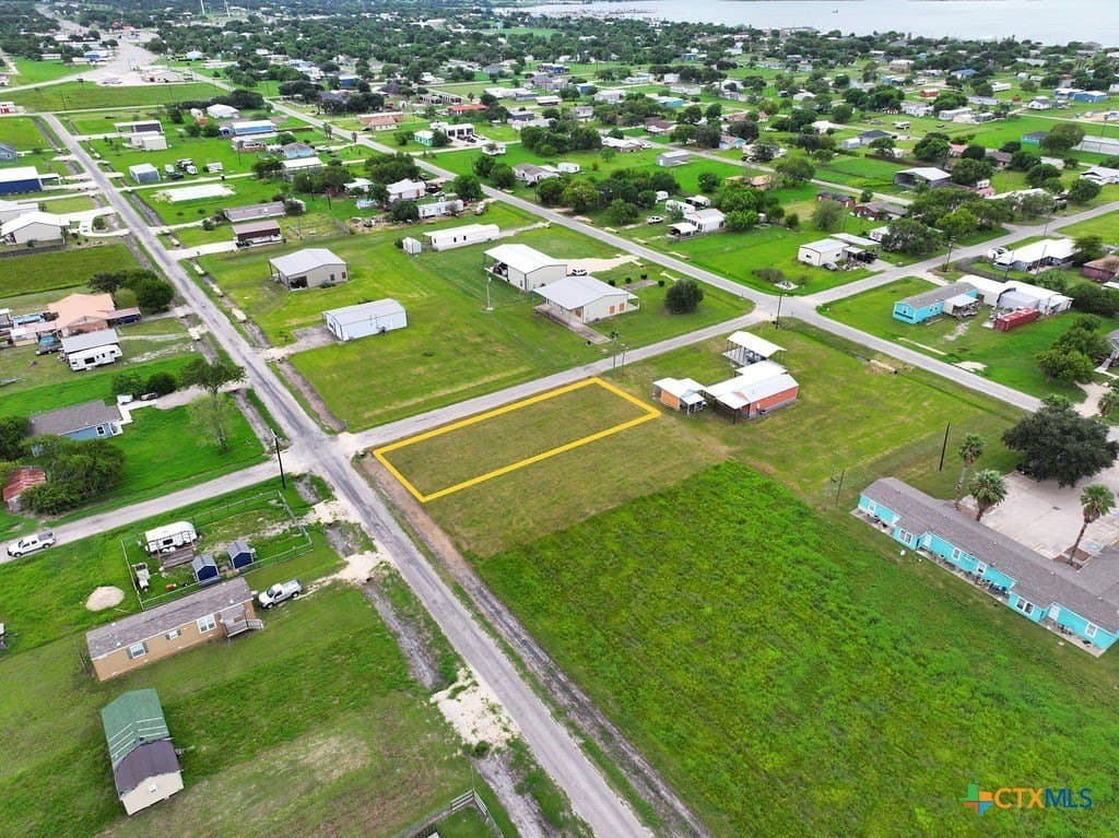 0.17 acres in Calhoun County gallery image 3
