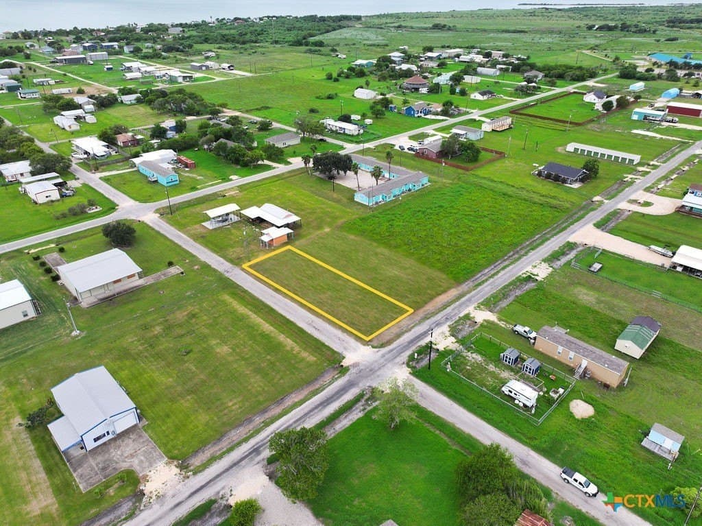 0.17 acres in Calhoun County