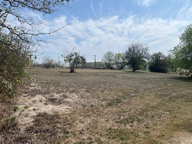 2.4 acres in Nueces County