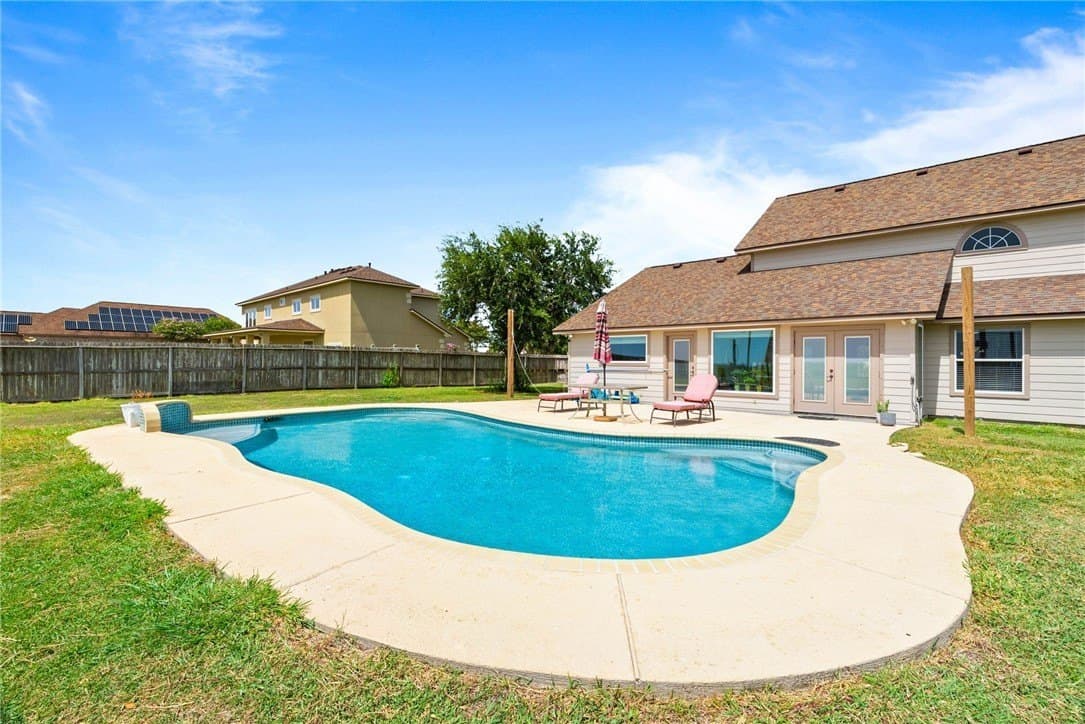45,076 acres in Nueces County - photo 31