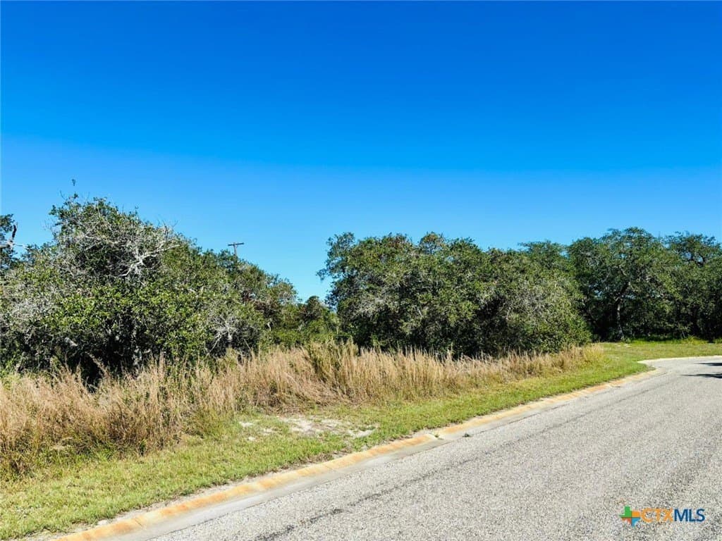 0.26 acres in Aransas County - photo 6