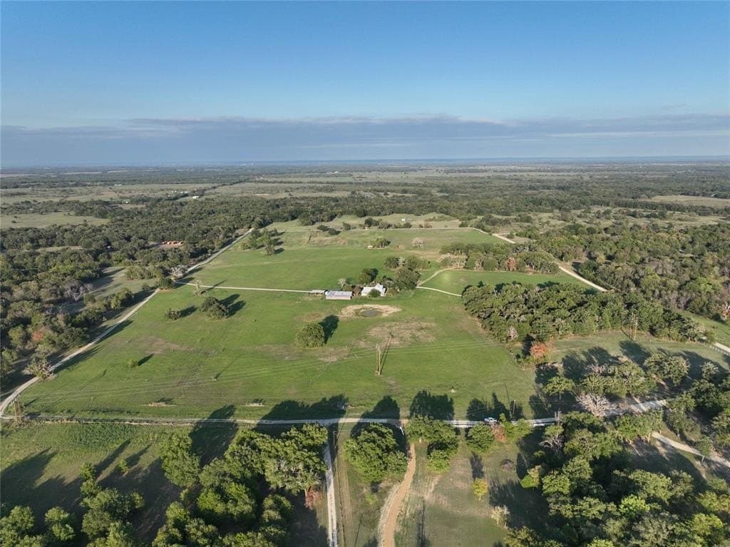 13.45 acres in Navarro County gallery image 4