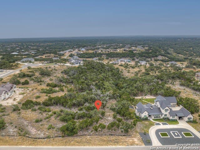 1.24 acres in Comal County - photo 4