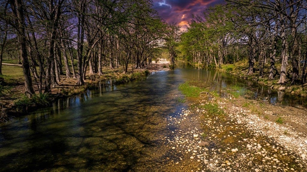 7 acres in Real County - photo 10