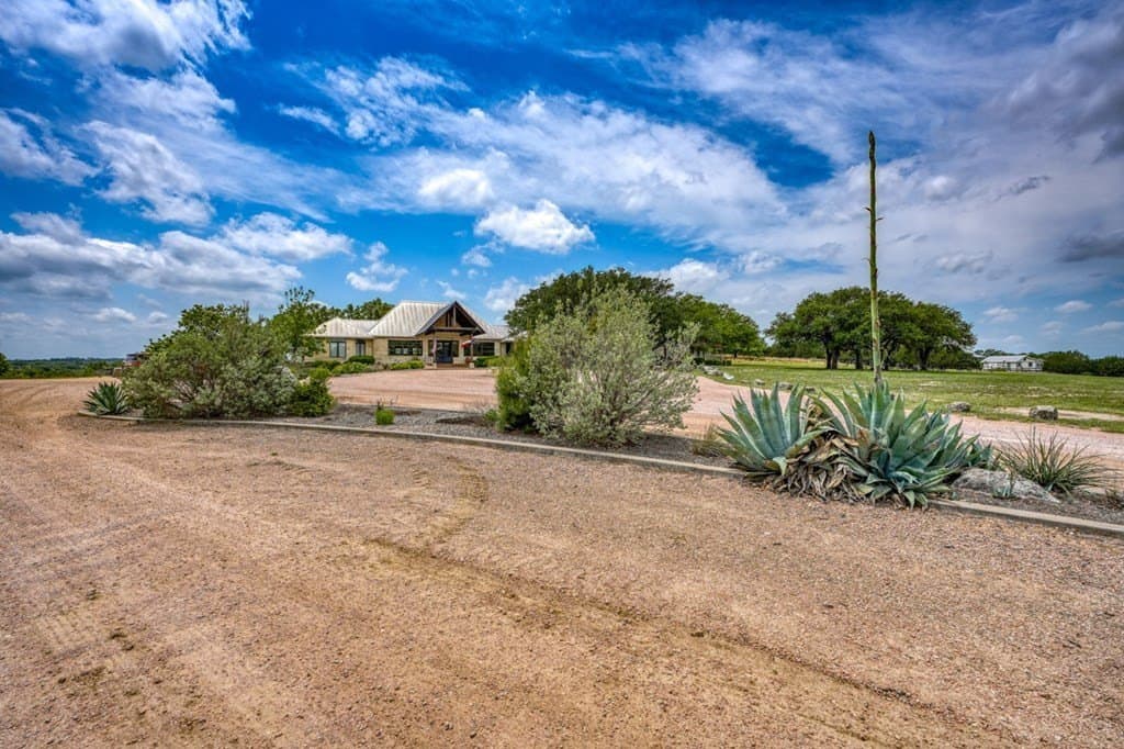 63 acres in Gillespie County - photo 22
