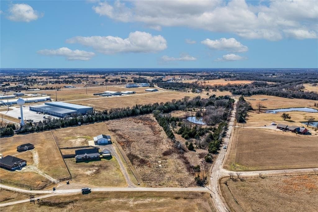 5.3 acres in Van Zandt County gallery image 2