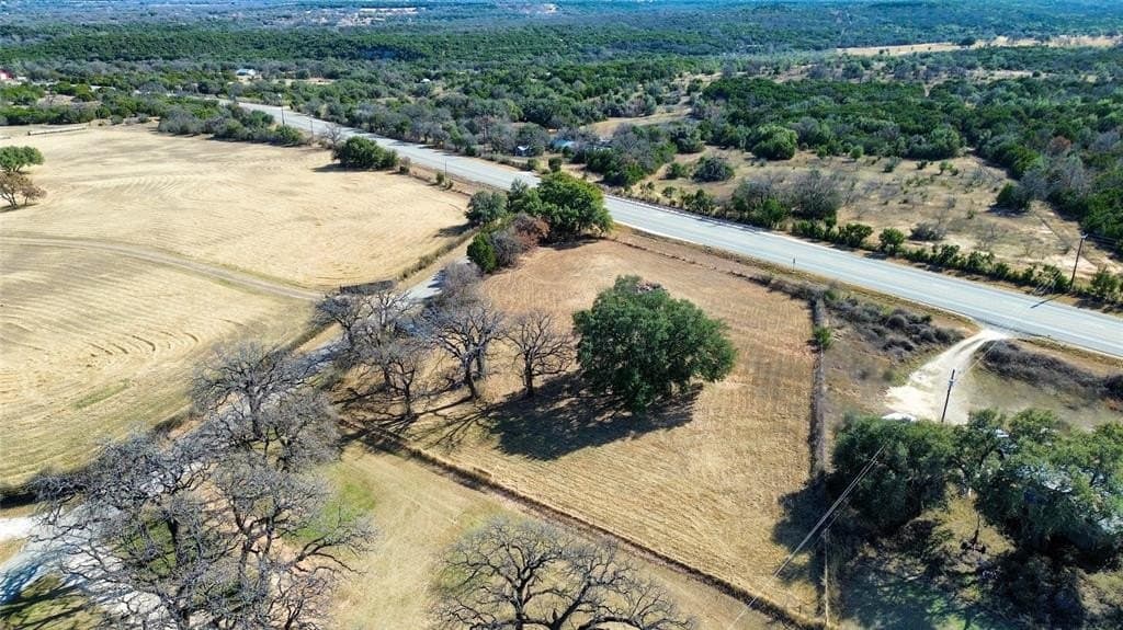 1.5 acres in Somervell County gallery image 3