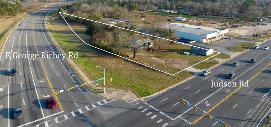 1.44 acres in Gregg County gallery image 2