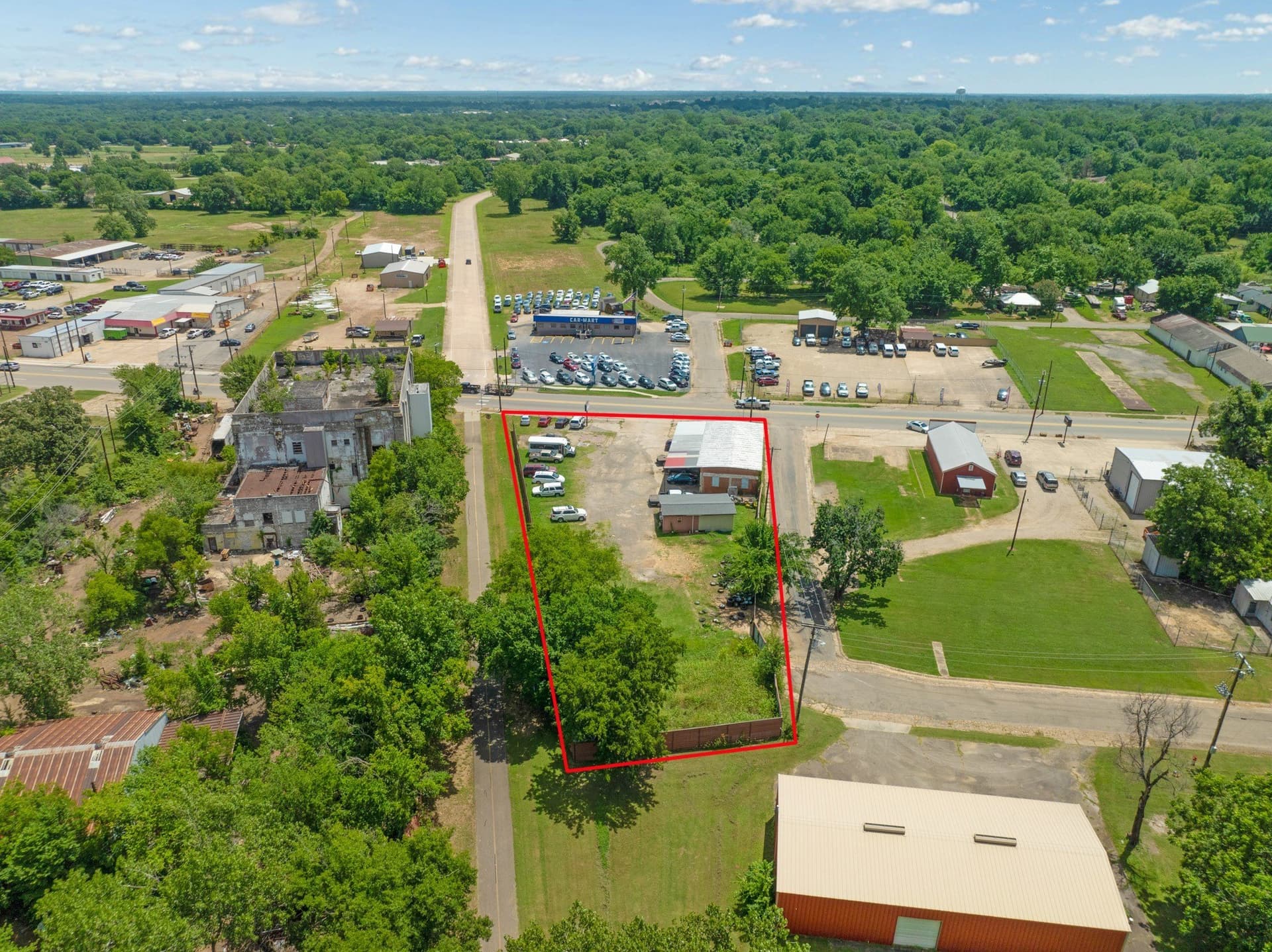 0.76 acres in Lamar County - photo 5
