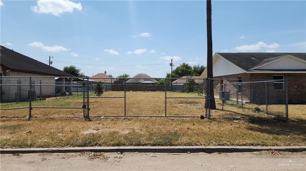 0.14 acres in Hidalgo County - photo 6