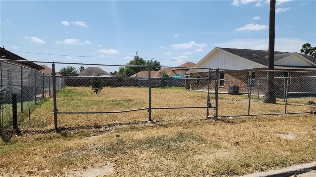 0.14 acres in Hidalgo County gallery image 3