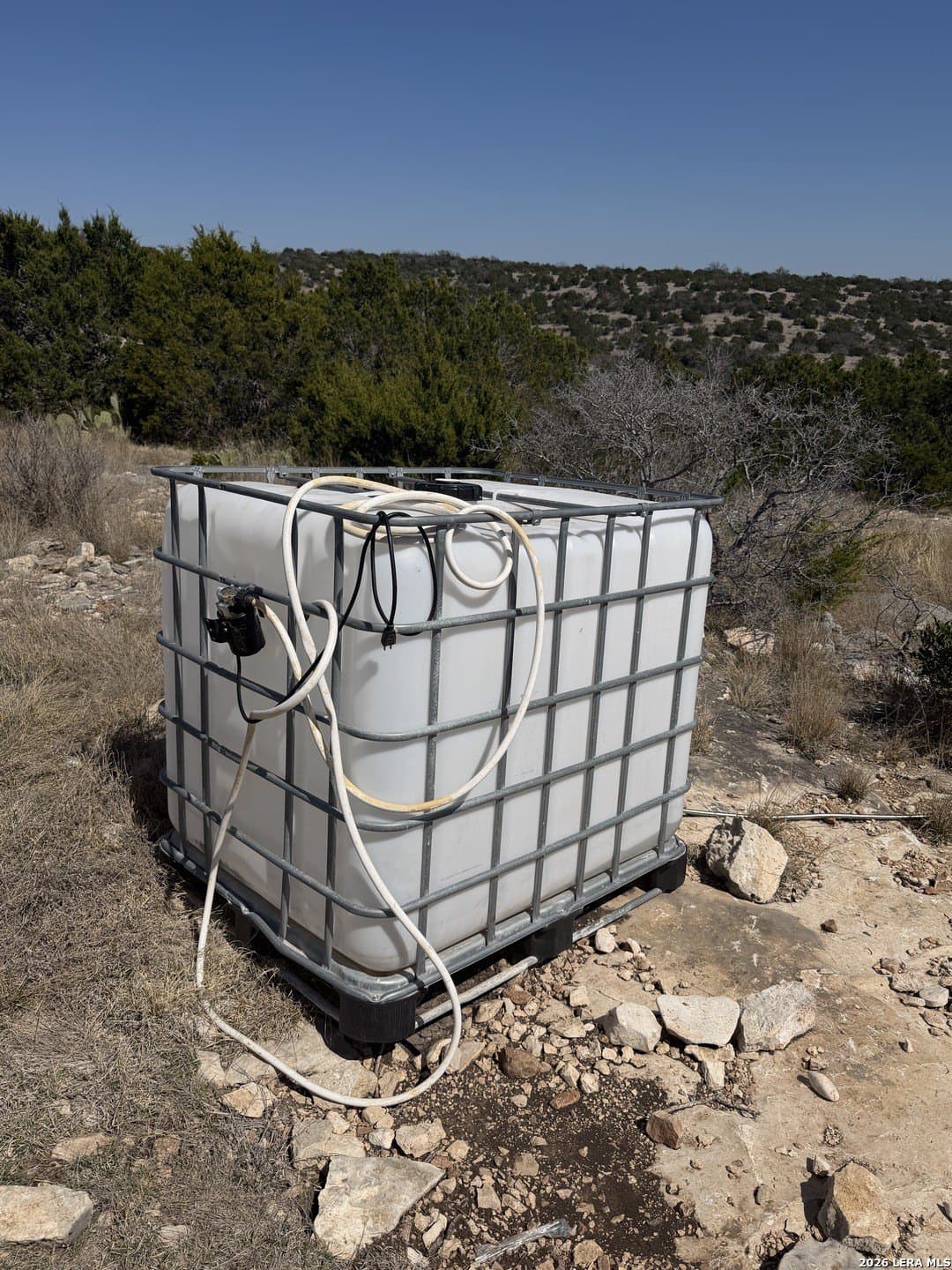 23.3 acres in Edwards County - photo 31