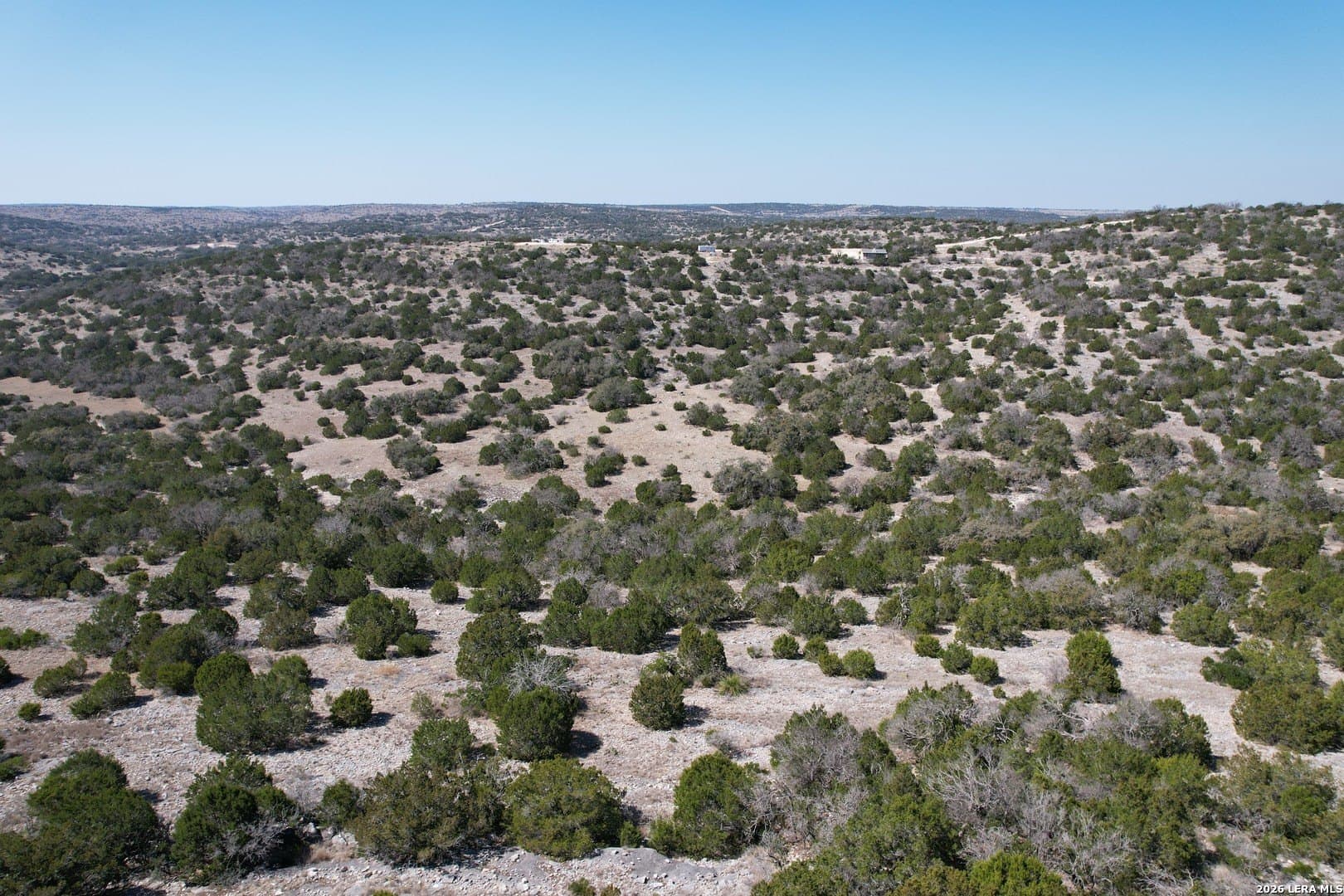 23.3 acres in Edwards County gallery image 3