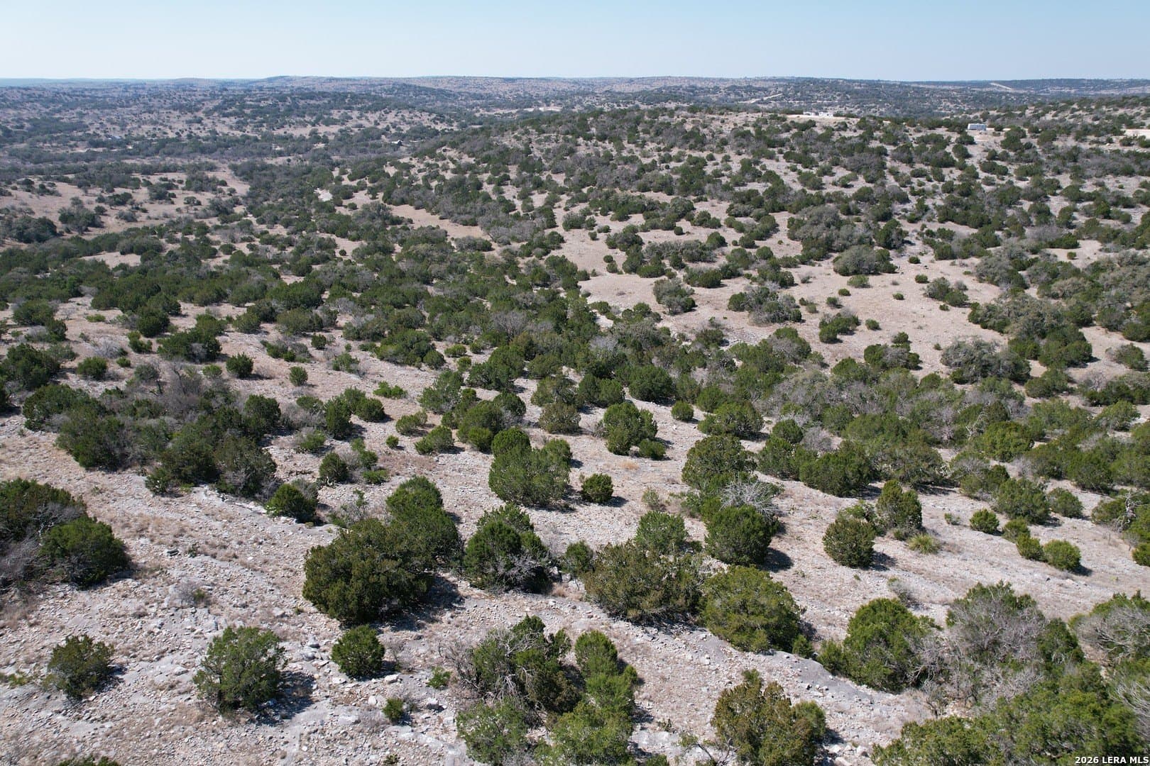 23.3 acres in Edwards County gallery image 4