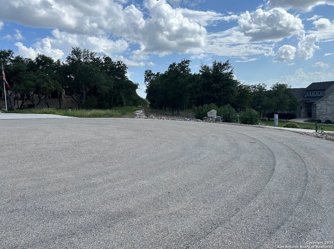1.08 acres in Comal County - photo 8